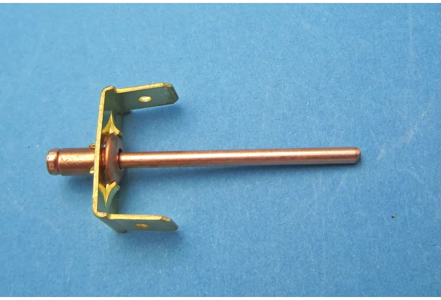 Terminals & Connectors > Non-insulated & Insulators - Rivet-On Earth ...