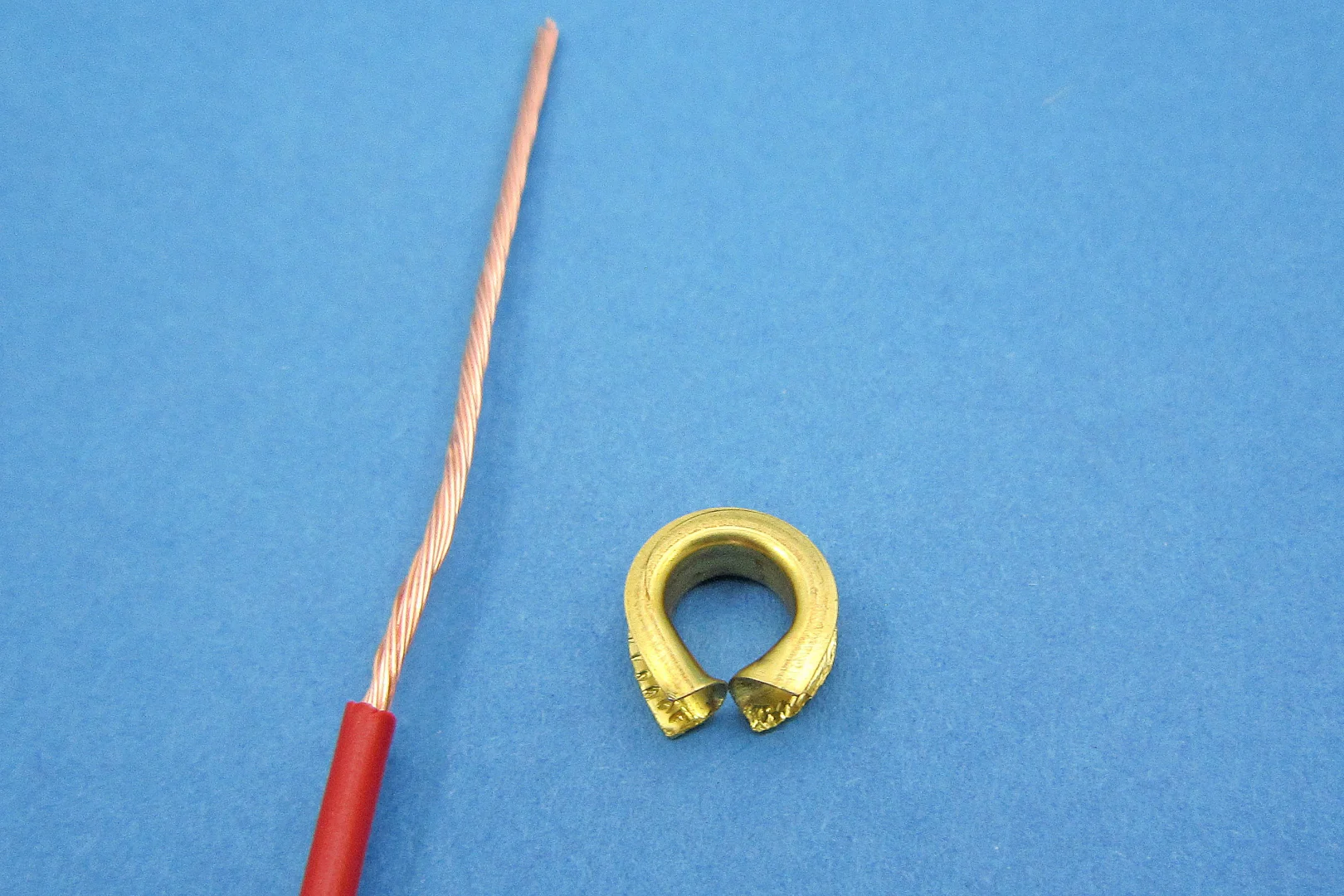 Terminals & Connectors > Non-insulated & Insulators - Cable Eyelets ...