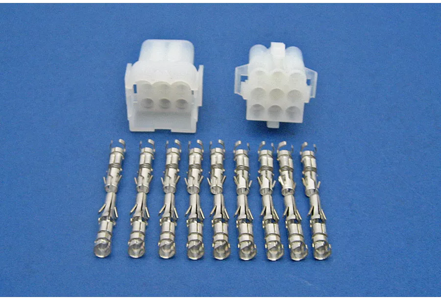 Terminals & Connectors > Multiple Connectors MateNLok 3.5mm