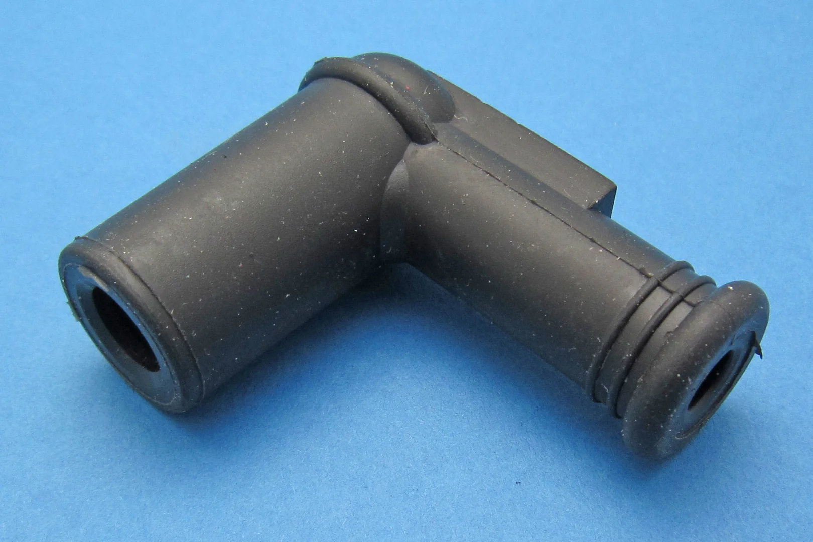 Ignition Accessories > Plug Caps - Champion (Rubber) Non-Supp - Auto ...