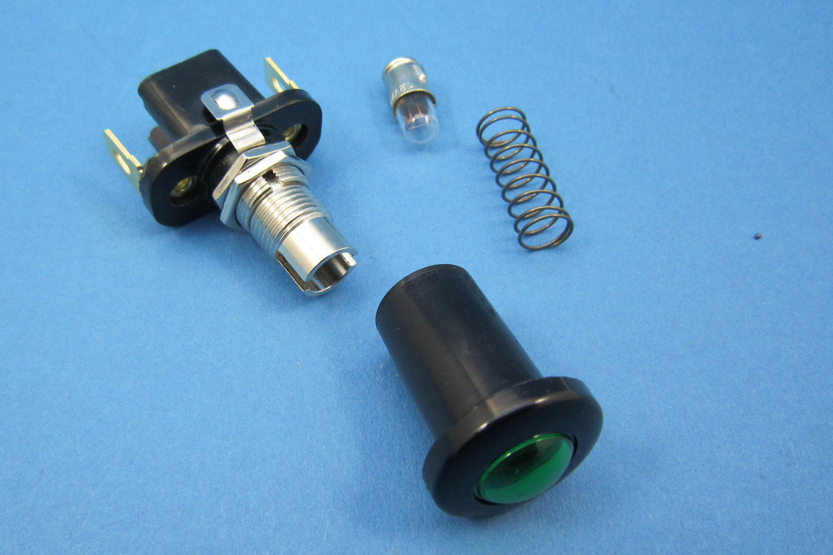 Illuminated on/off push/pull switch - Auto Electric Supplies Website