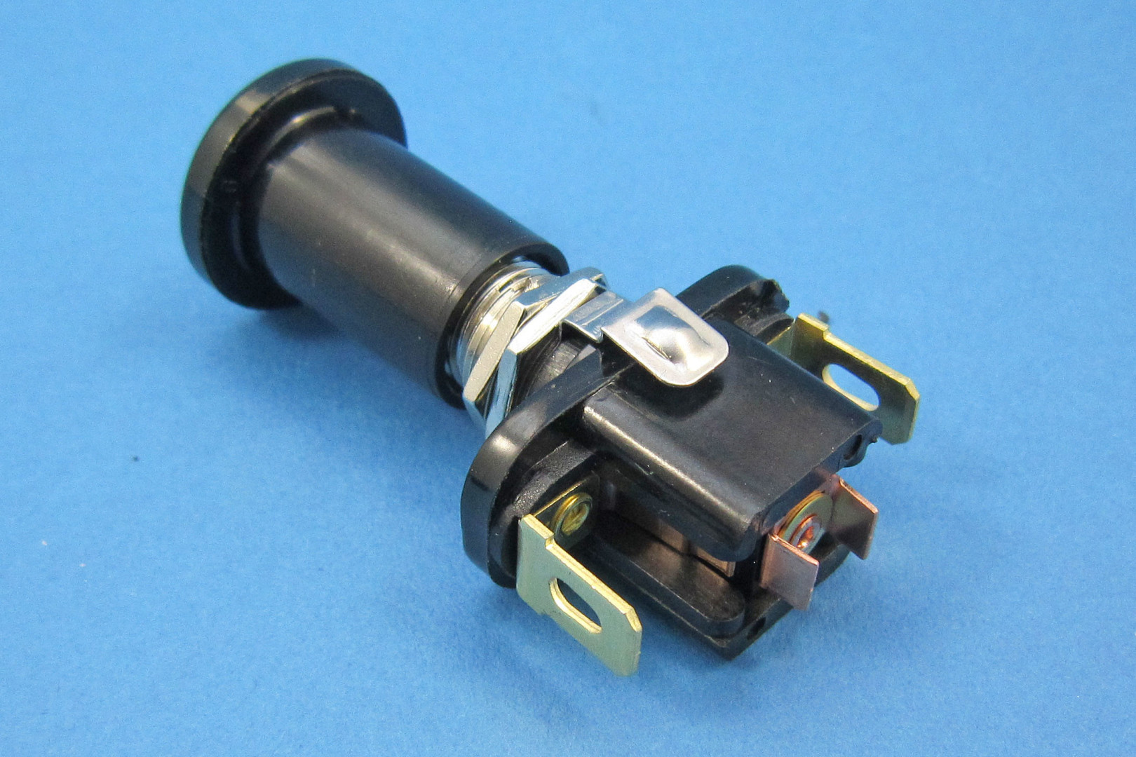 Illuminated on/off push/pull switch - Auto Electric Supplies Website