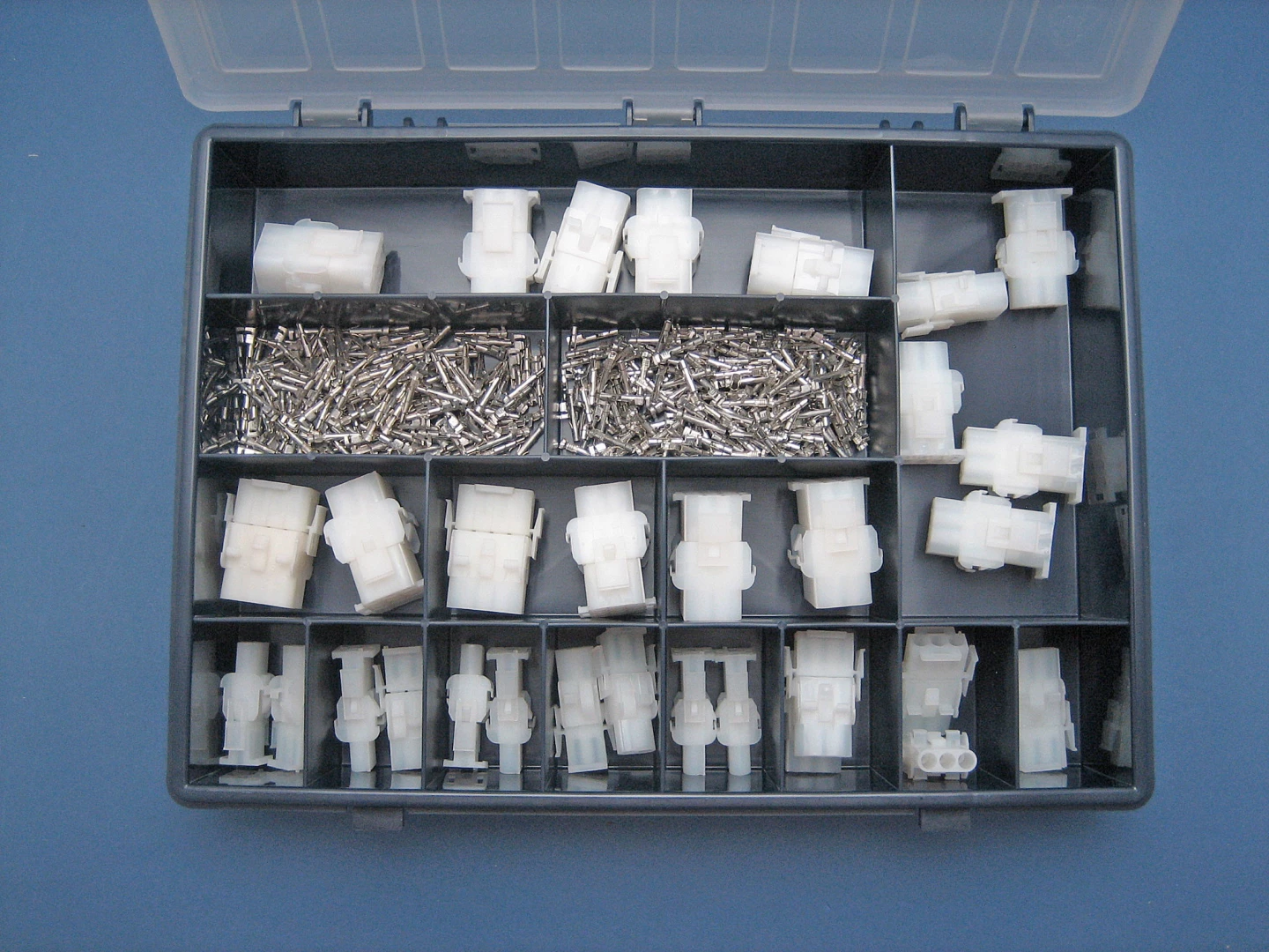 Terminals & Connectors > Multiple Connectors Universal "MateNLok