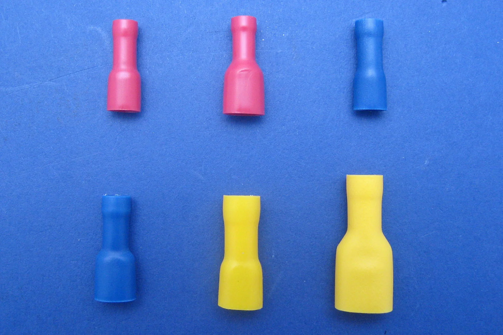 Terminals & Connectors > Insulated Terminals and Connectors - Female ...