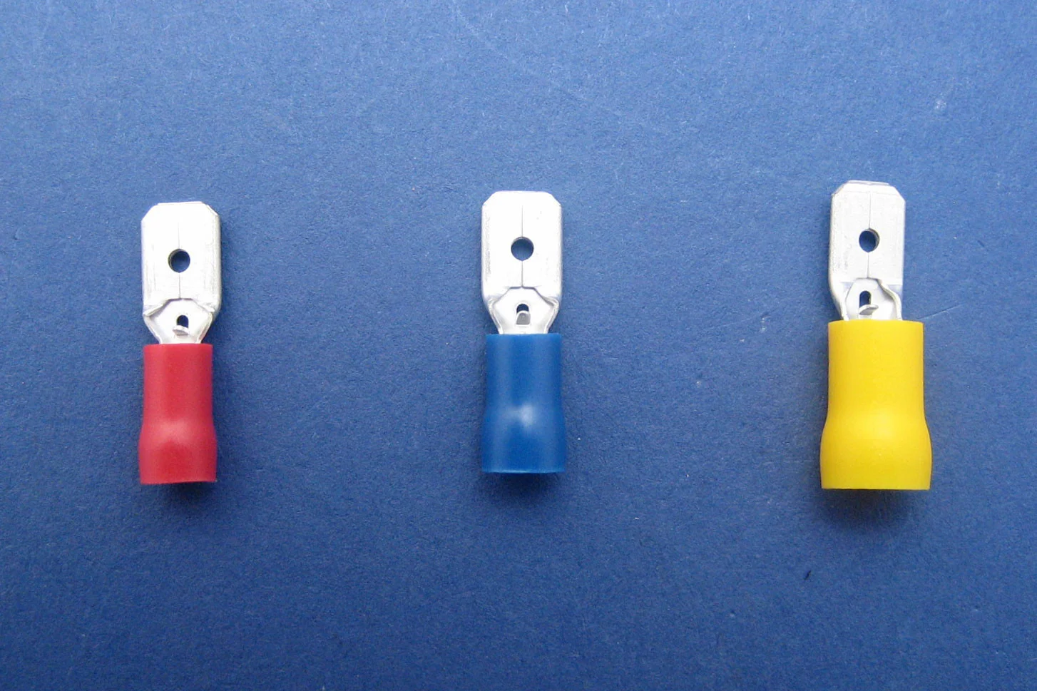 Terminals & Connectors > Insulated Terminals and Connectors - Male ...