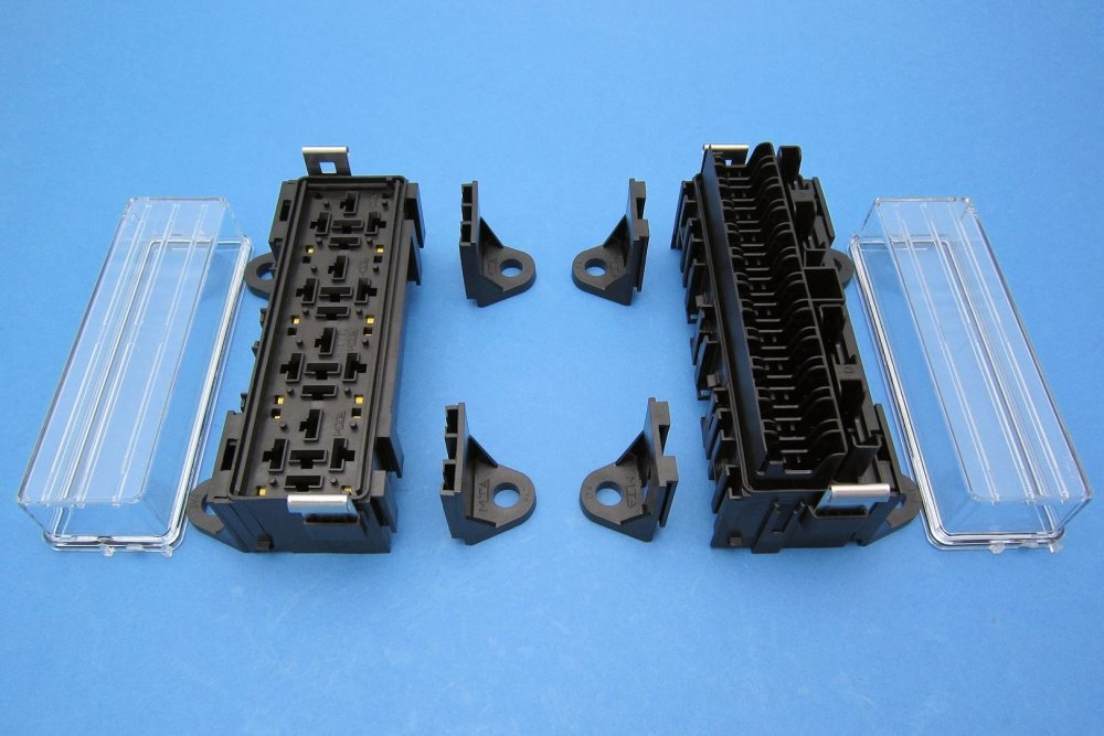 Relays > Relay Sockets & Boxes - Micro Relay Box - Auto Electric ...