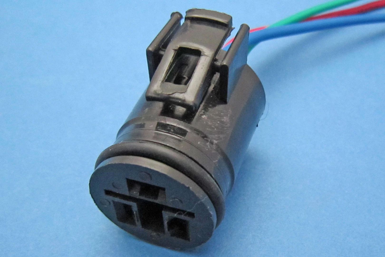 Upgraded Dynamos & Alternators > Alternator Plugs Nippon Denso 3