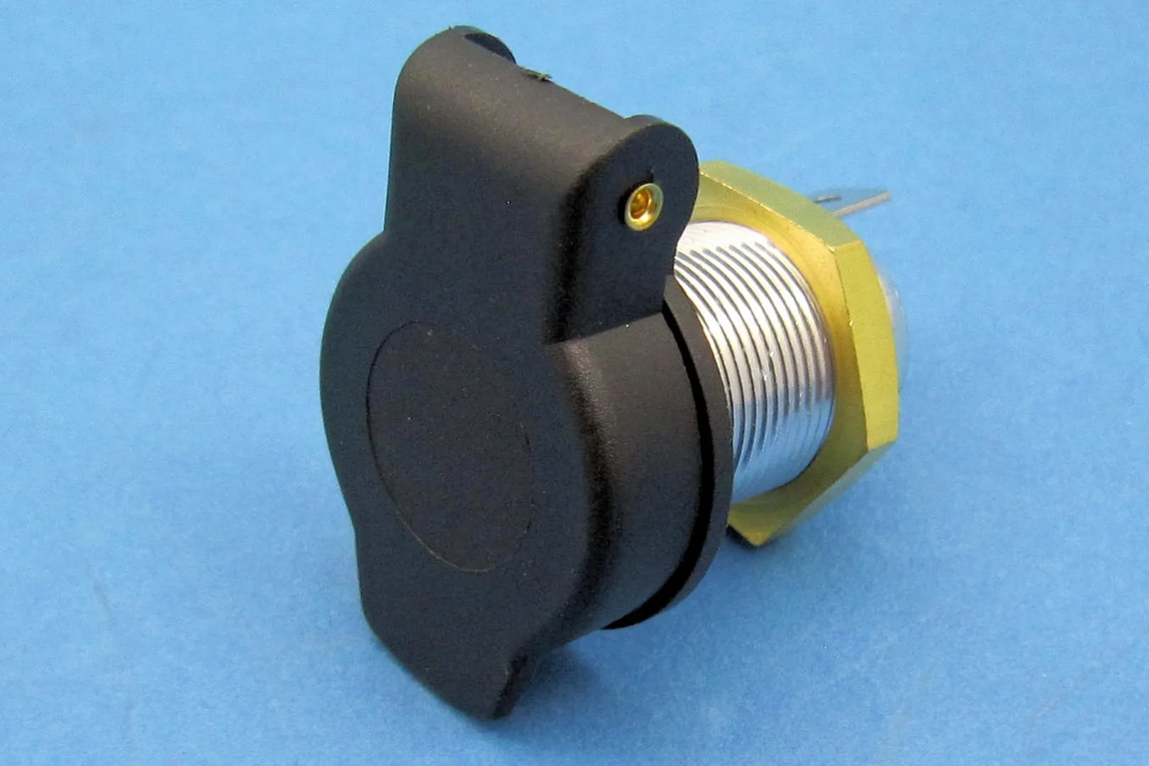 Vehicle Electrical Accessories > DIN Sockets & Plugs - DIN Socket with ...